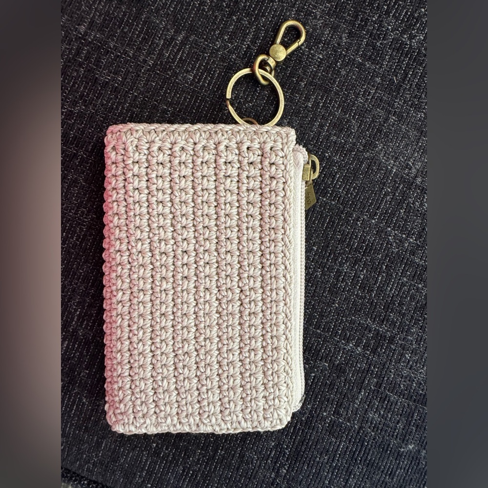 The Sak Essential Wallet